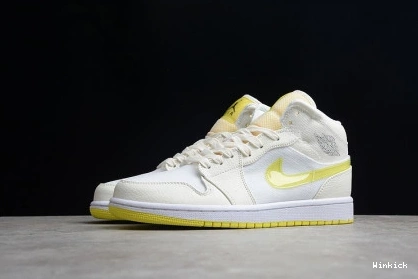 Yellow" Mid  Air Jordan voltage SE DB2822-107 1 0729